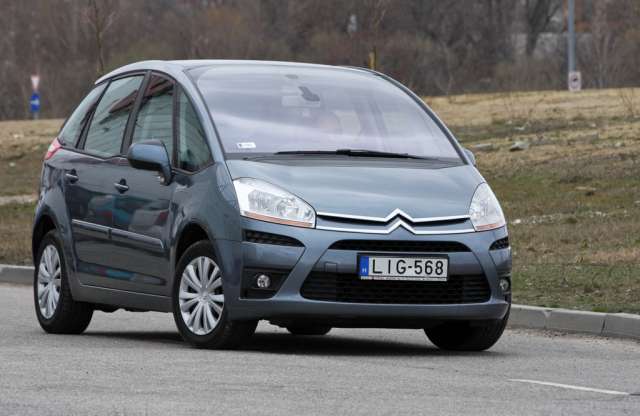 Dízel automata francia - Citroën C4 Picasso használtteszt