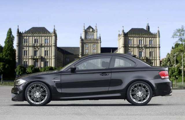 Fogyasztáscsökkentő teljesítménynövelés kompakt BMW-vel