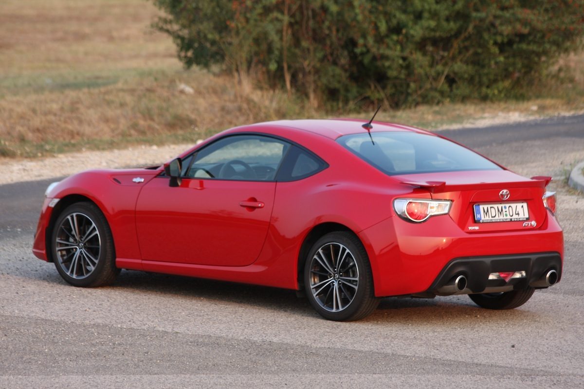 TOYOTA GT86