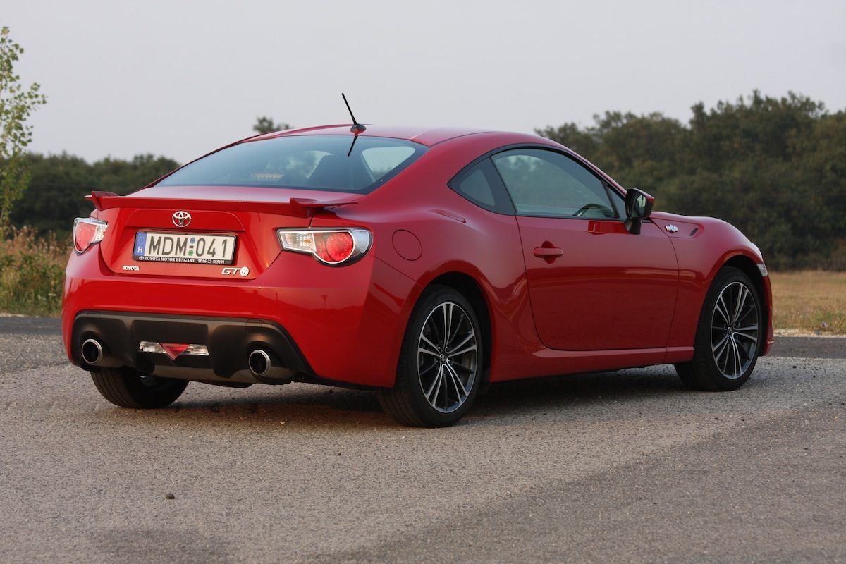 TOYOTA GT86
