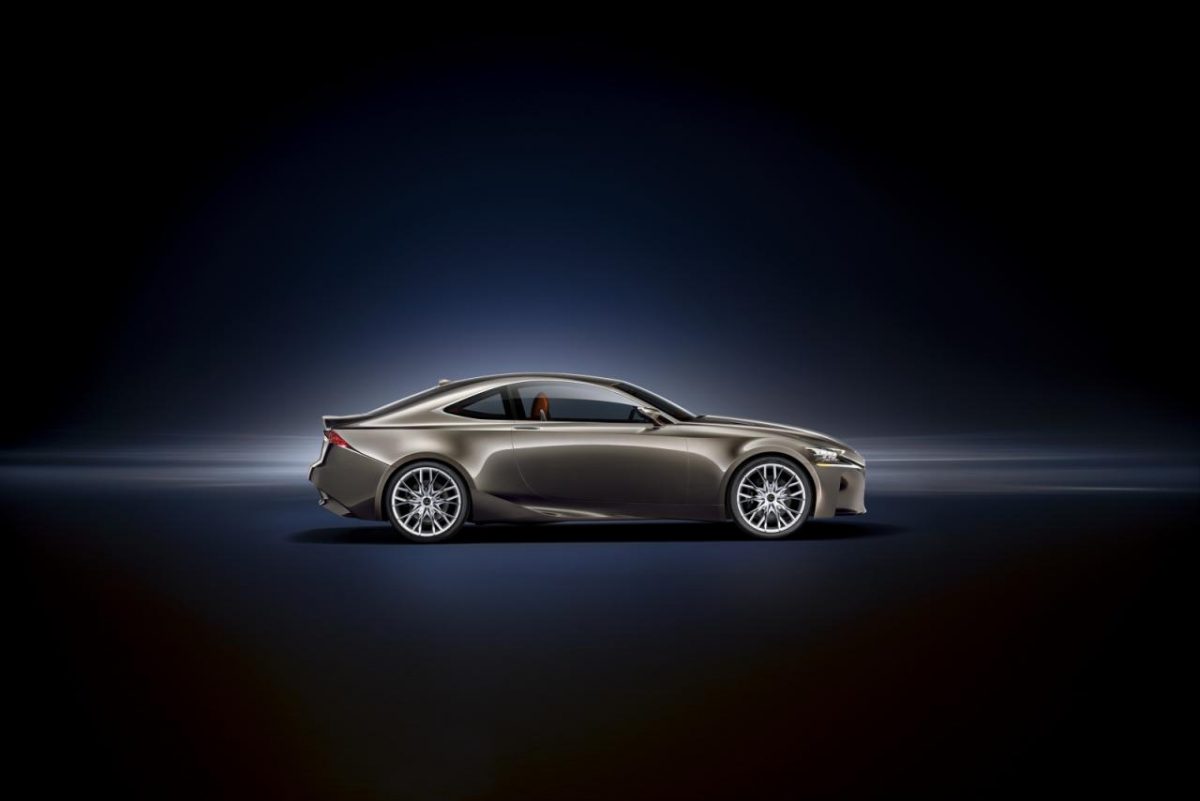 LEXUS LF