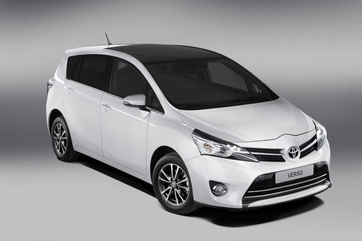 TOYOTA VERSO