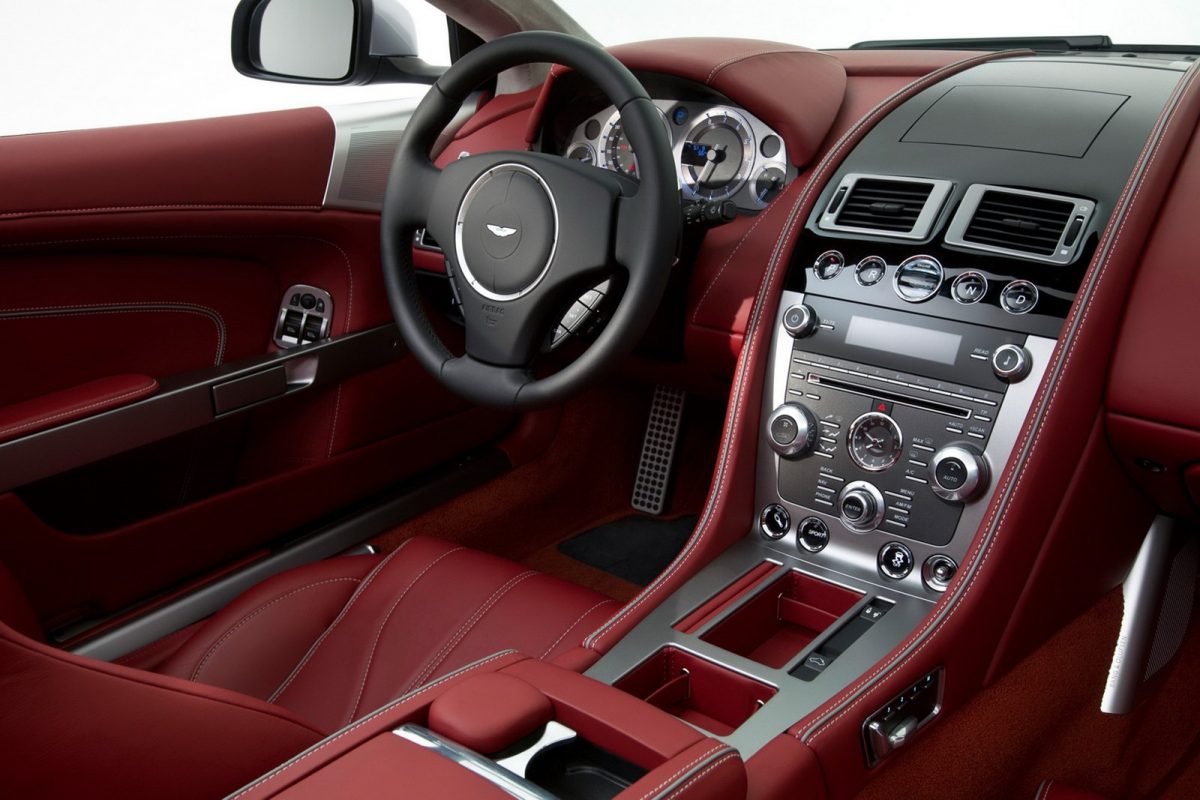 ASTON MARTIN