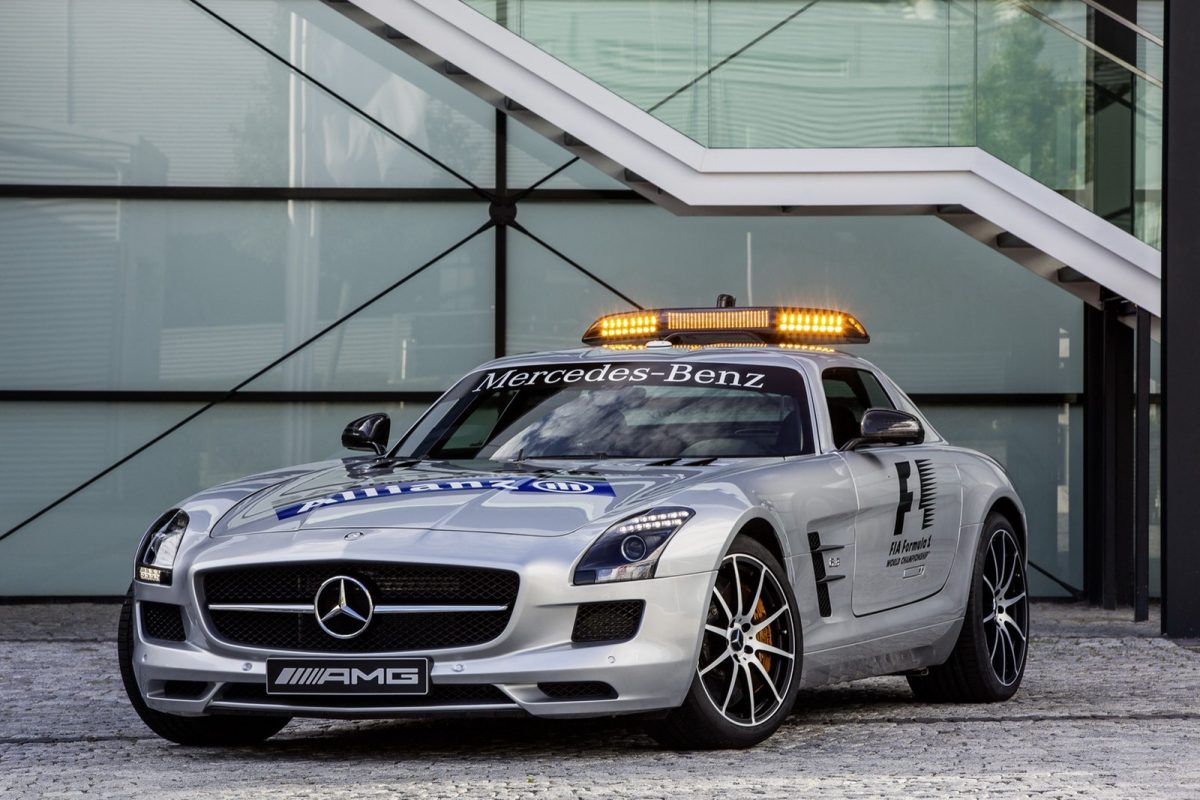 MERCEDES-BENZ SLS-OSZTÁLY