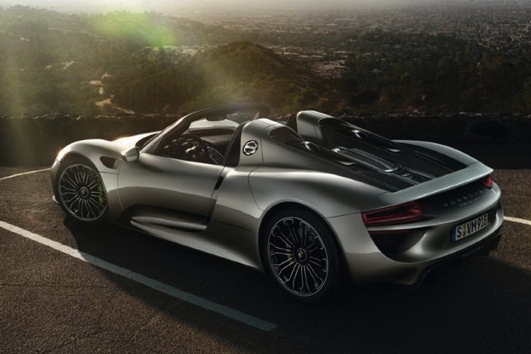 PORSCHE