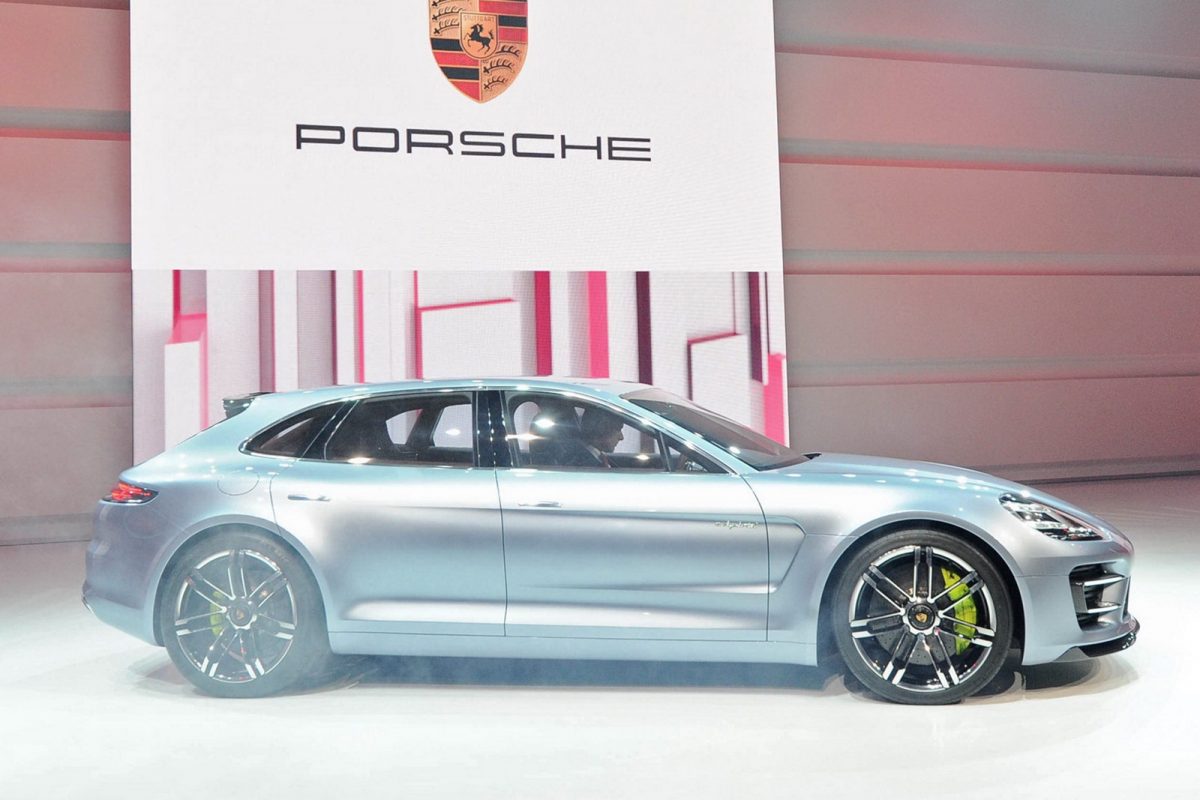PORSCHE