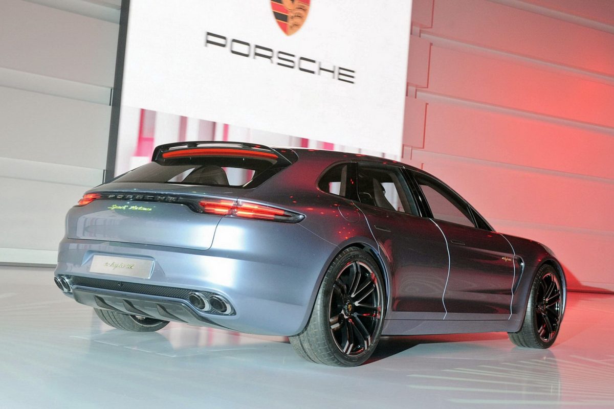 PORSCHE