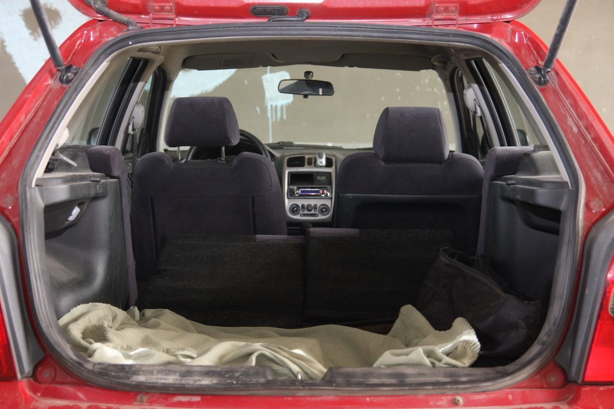 MAZDA 323