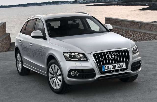 Sztárfocisták tesztelték az Audi Q5 Hybrid takarékosságát