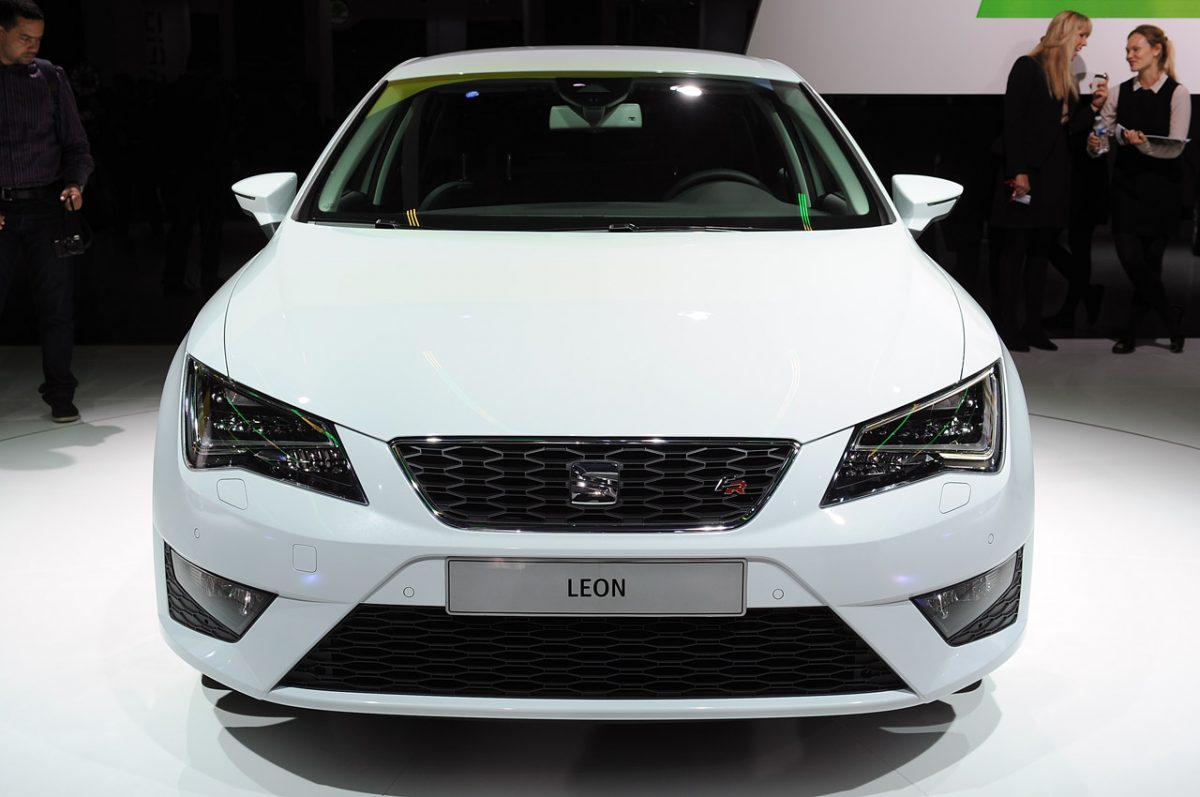 SEAT LEON