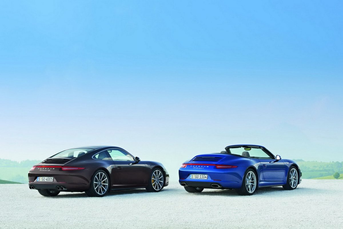 PORSCHE 911