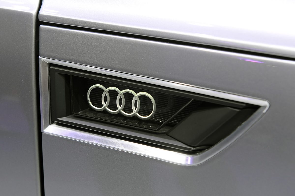 AUDI