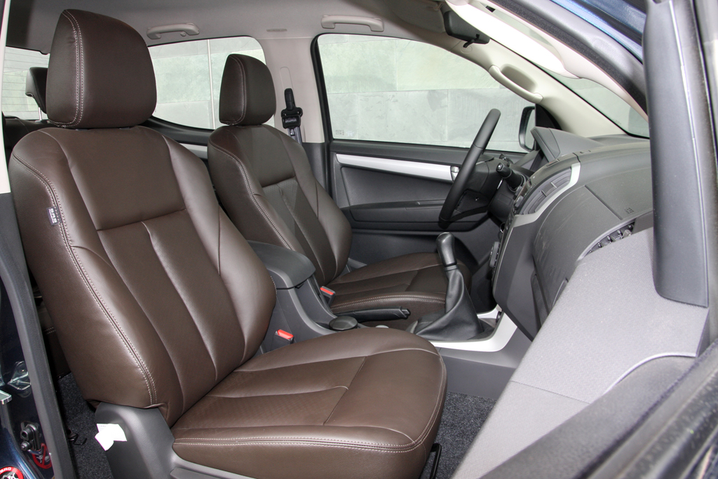ISUZU D-MAX