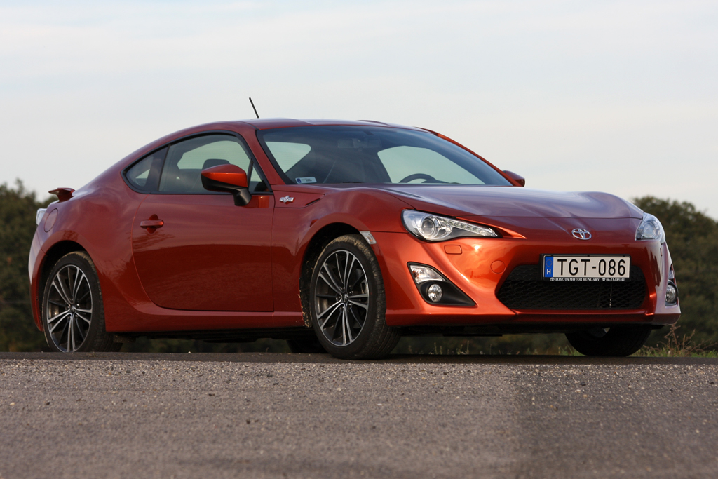 TOYOTA GT86