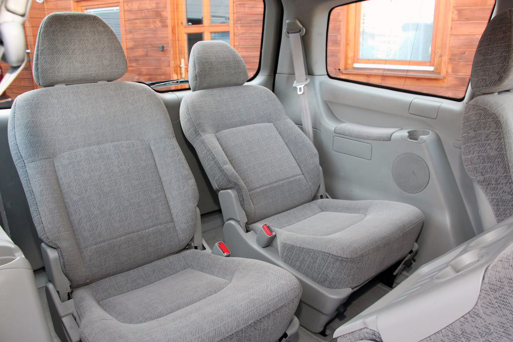 VOLKSWAGEN SHARAN