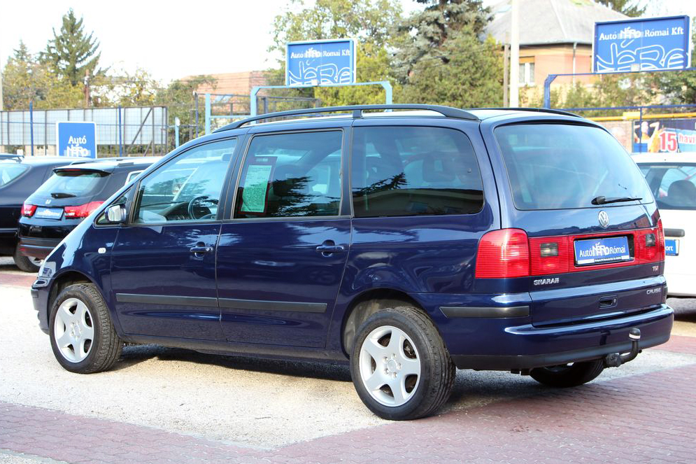 VOLKSWAGEN SHARAN