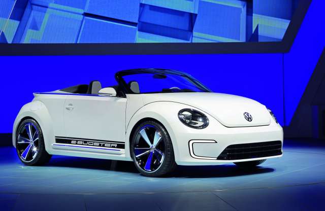 Nem pufog utasterébe (sem) a tető nélküli Volkswagen Beetle
