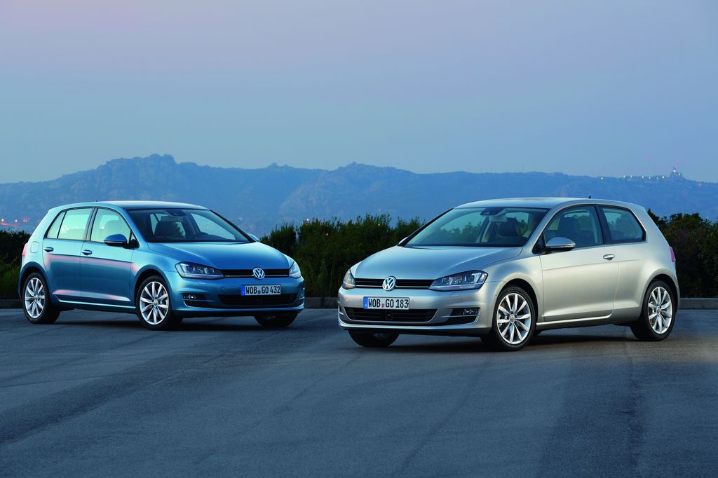 VOLKSWAGEN GOLF