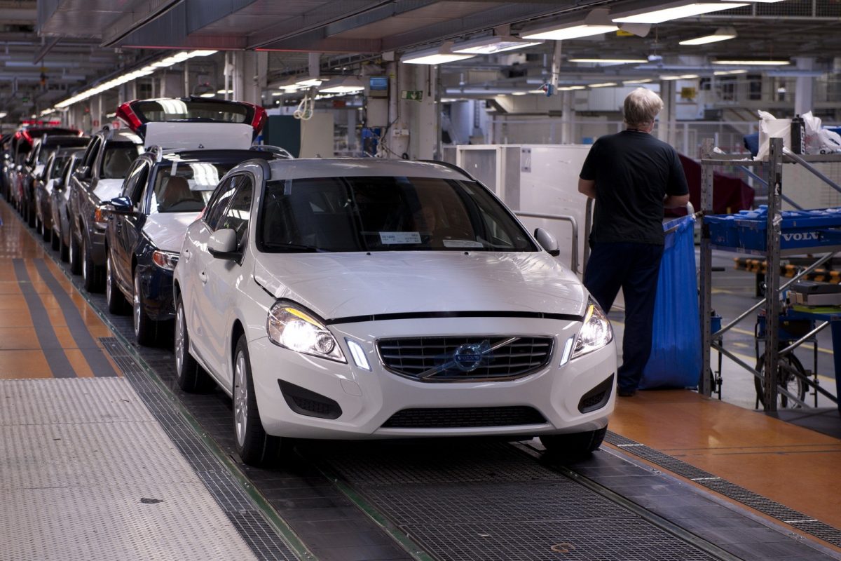 VOLVO