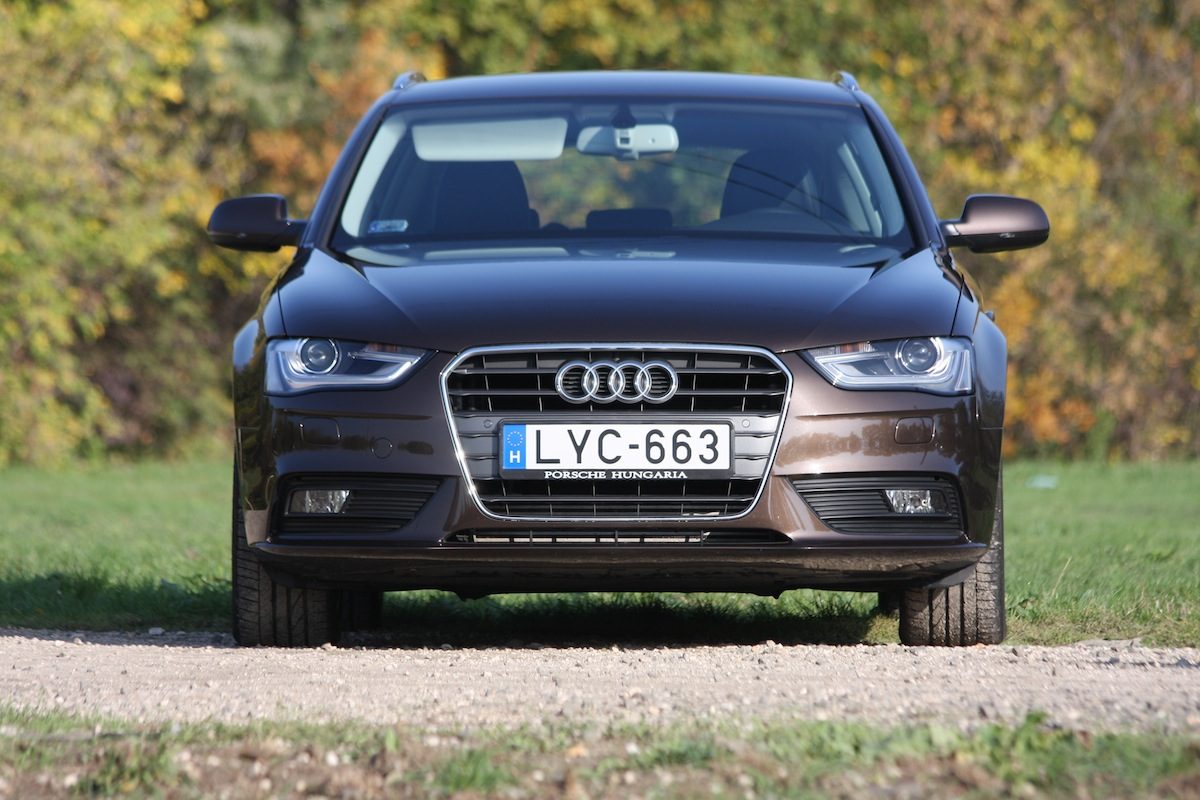 AUDI A4