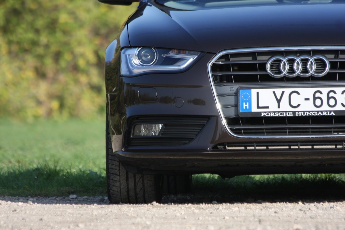 AUDI A4