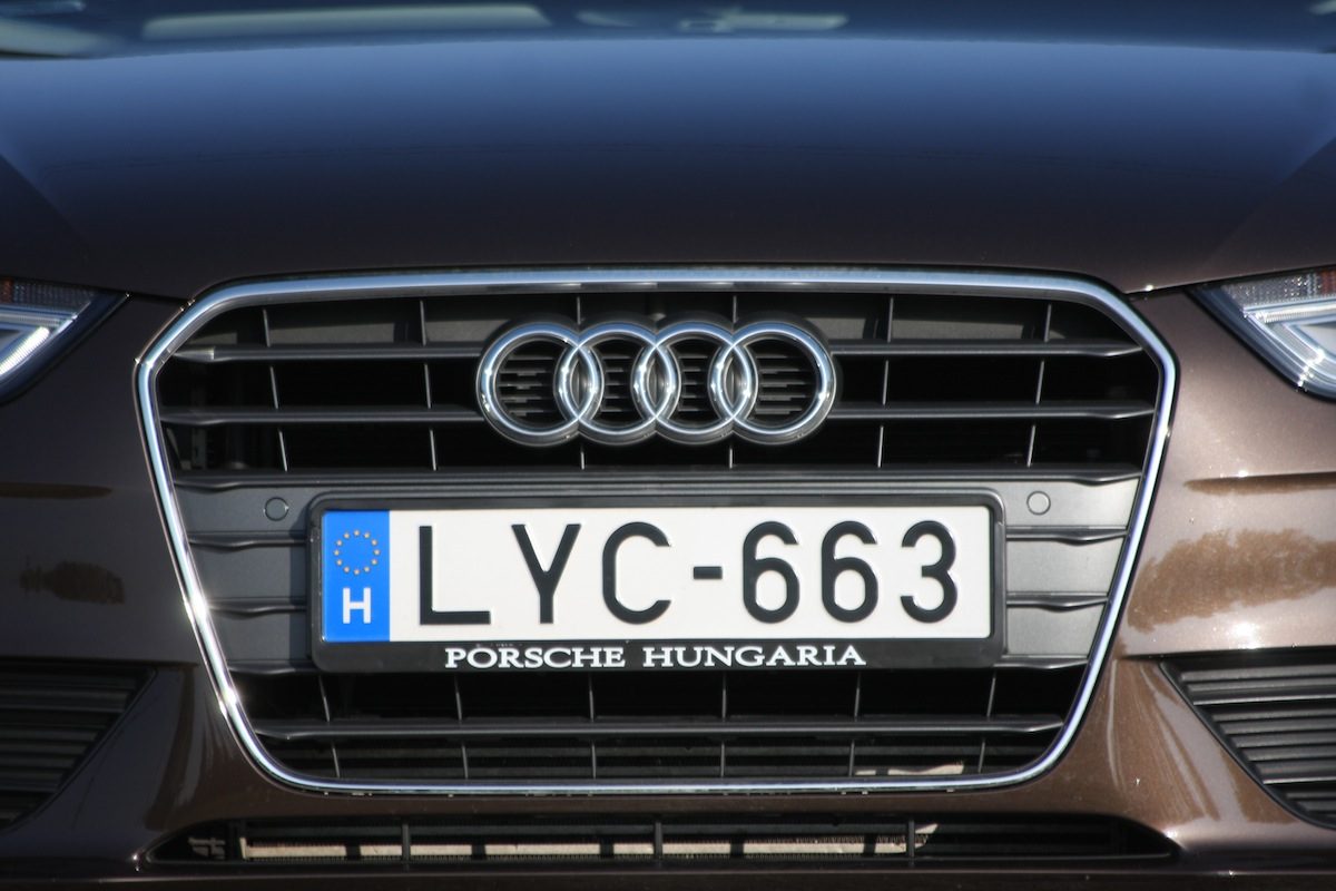 AUDI A4