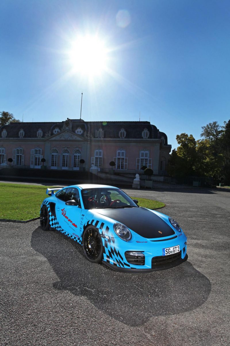 PORSCHE CARRERA