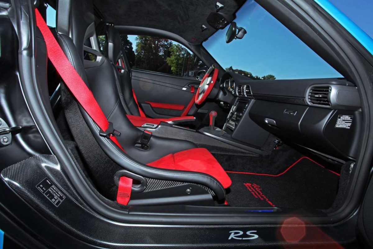 PORSCHE CARRERA