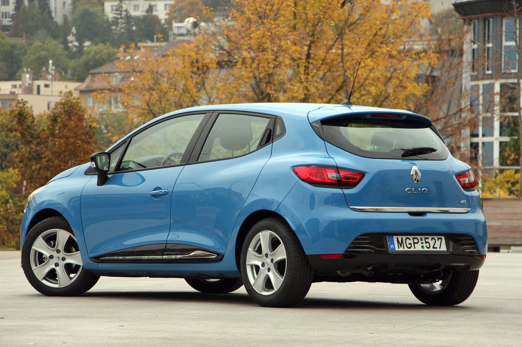 RENAULT CLIO