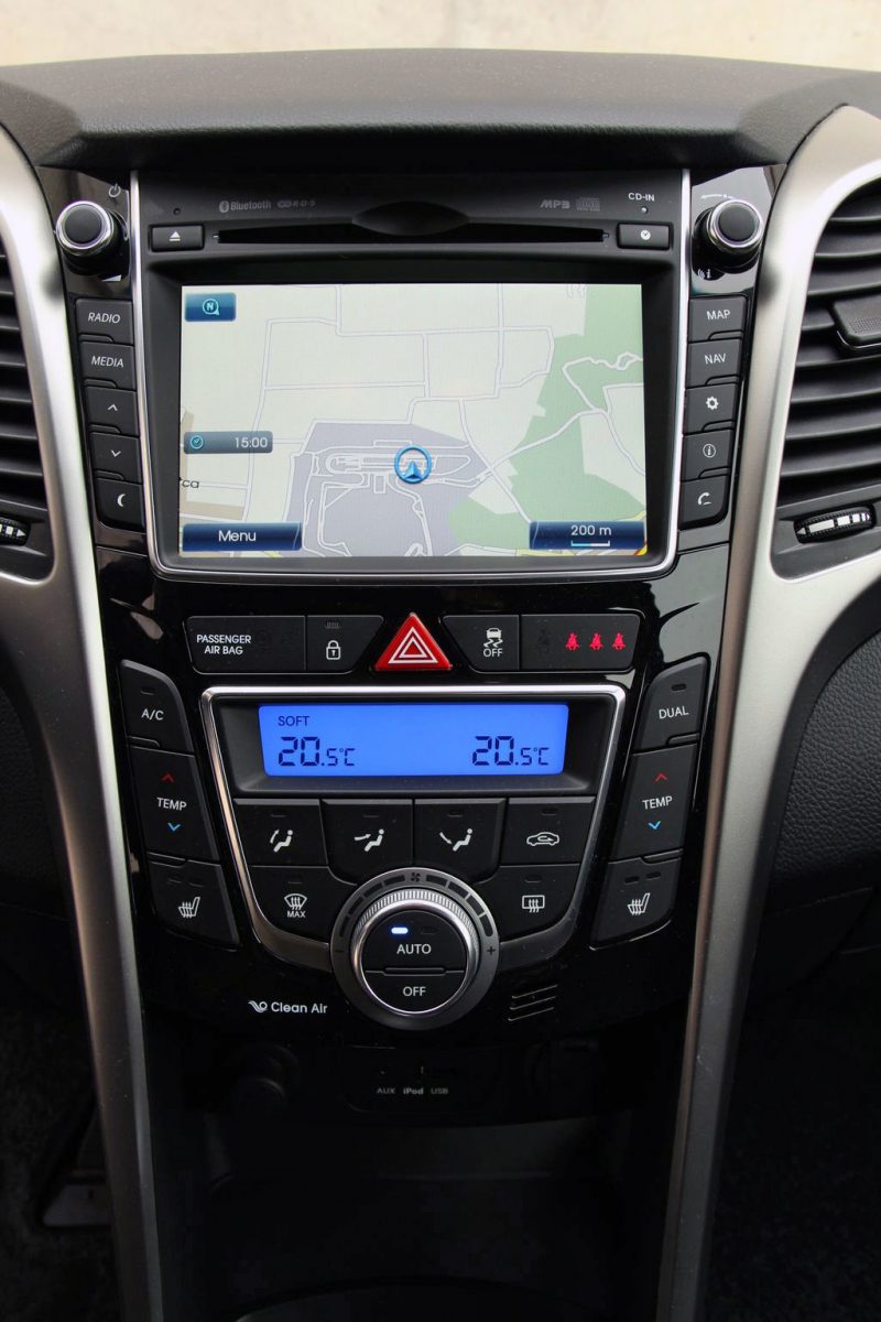 HYUNDAI I30