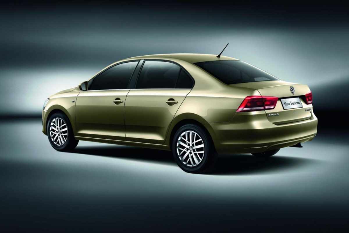 VOLKSWAGEN SANTANA