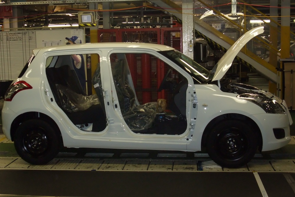 SUZUKI SWIFT