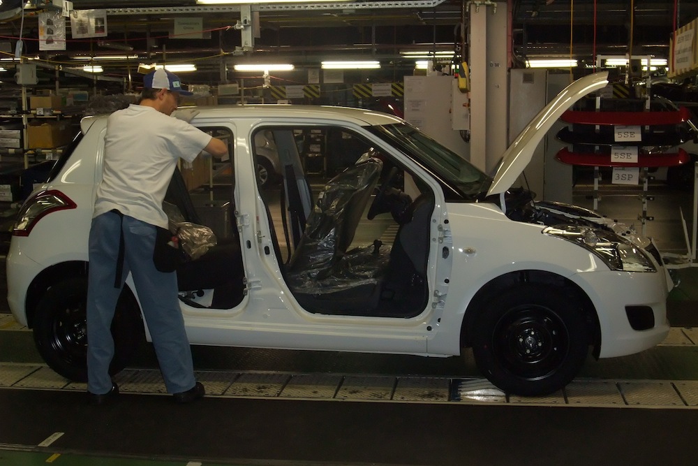SUZUKI