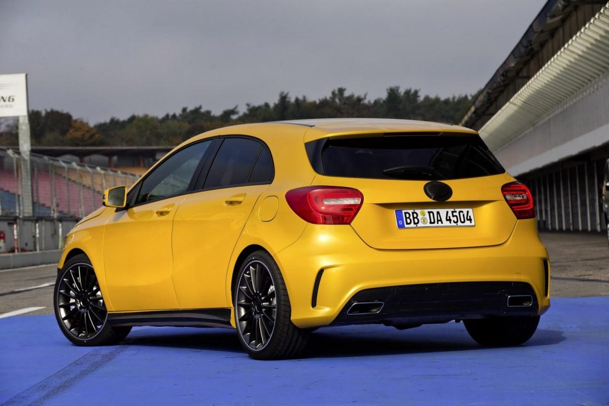 MERCEDES-BENZ A-OSZTÁLY