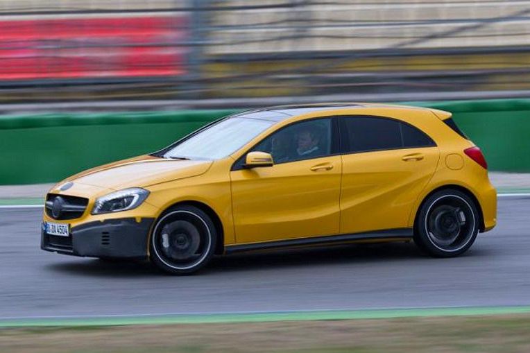 MERCEDES-BENZ A-OSZTÁLY