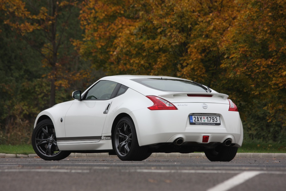 NISSAN 370 Z