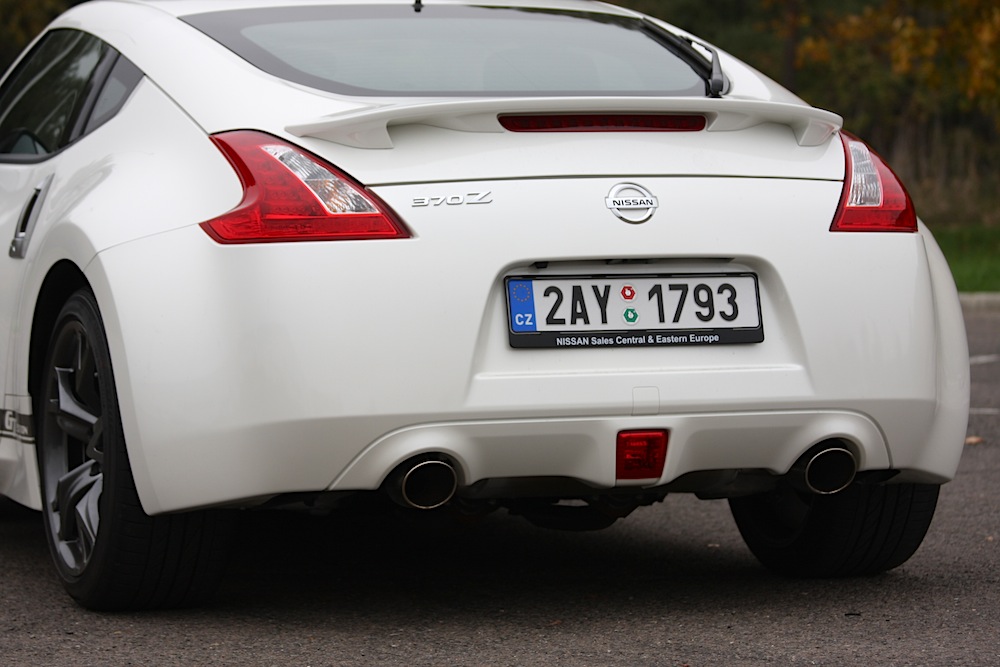 NISSAN 370 Z