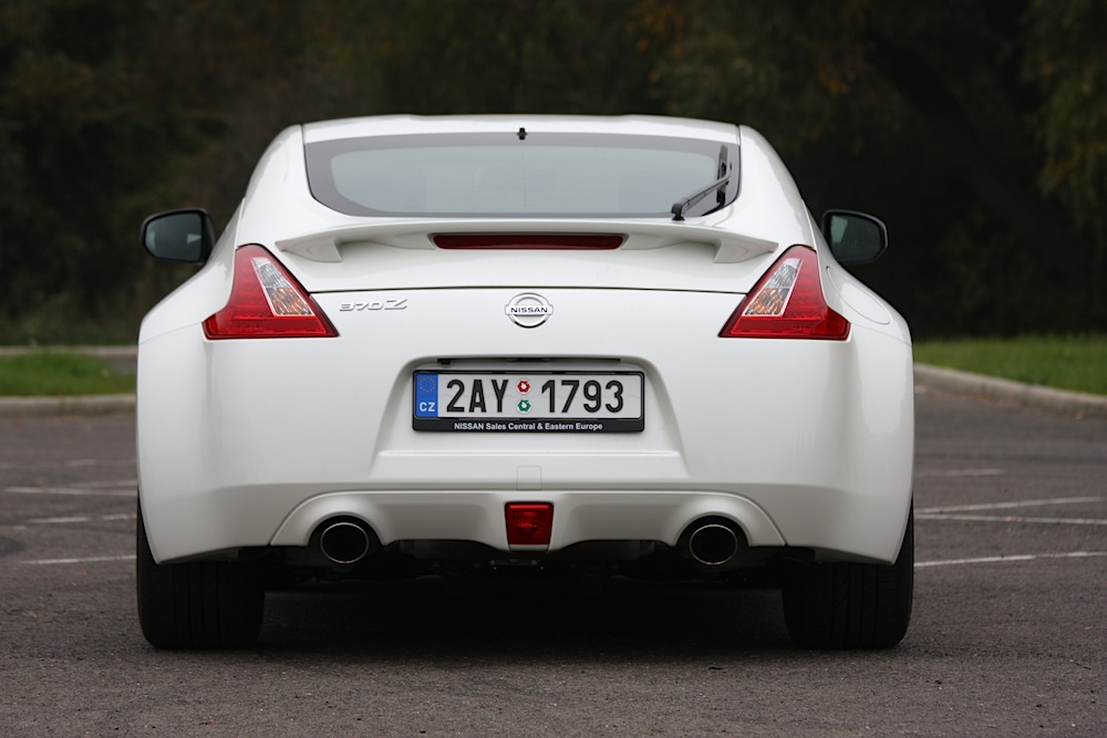 NISSAN 370 Z