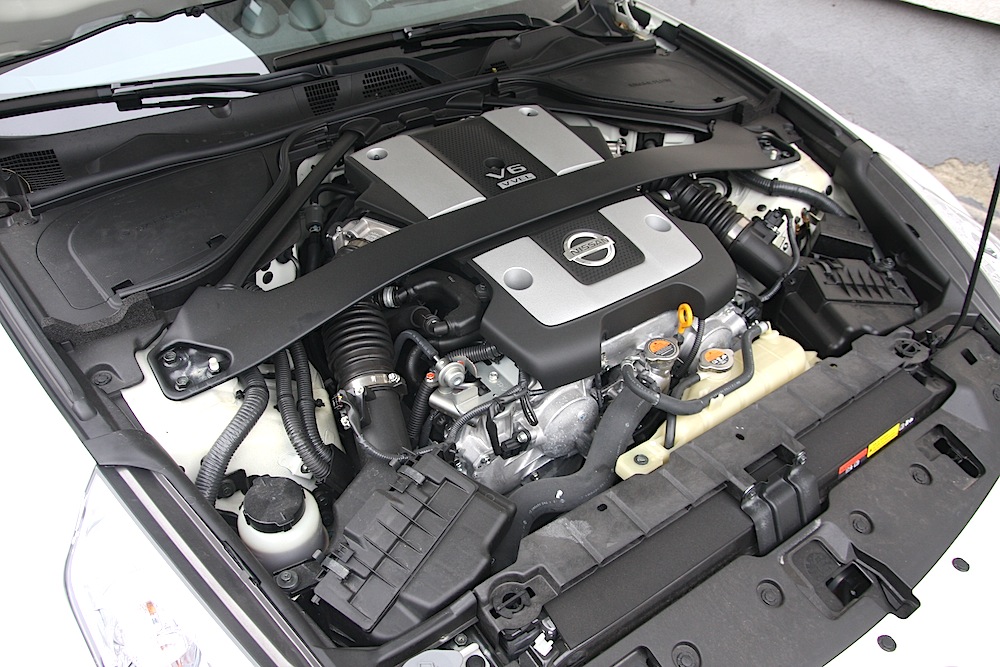 NISSAN 370 Z