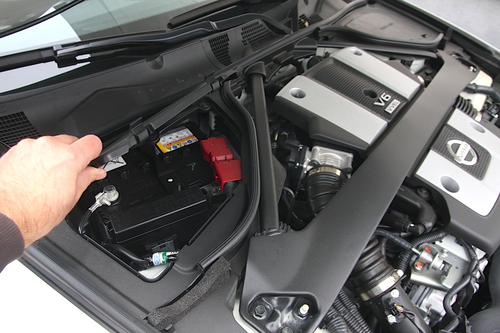 NISSAN 370 Z