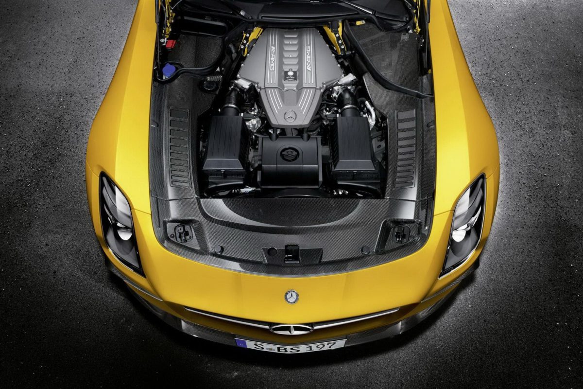 MERCEDES-BENZ SLS-OSZTÁLY