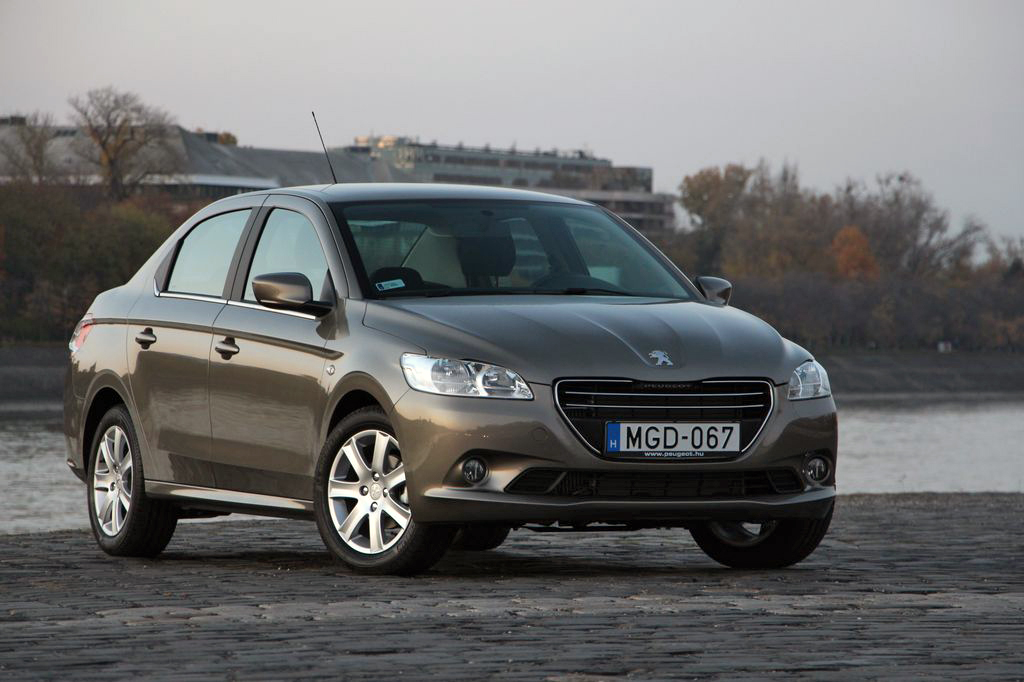PEUGEOT 301
