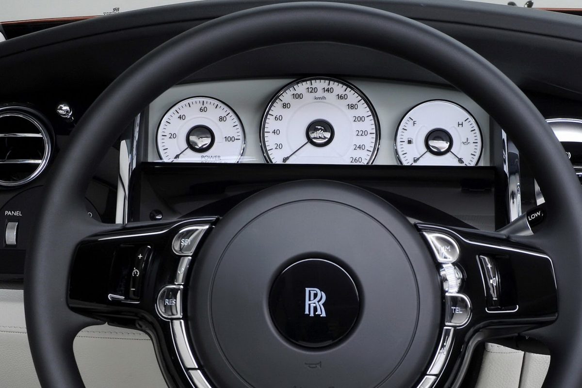 ROLLS-ROYCE GHOST