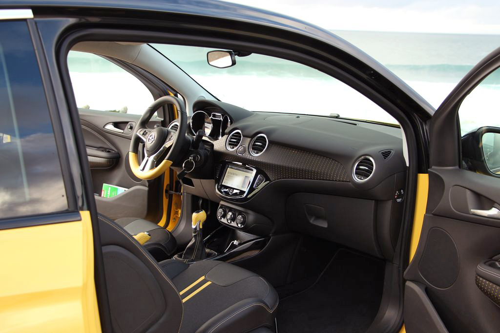 OPEL