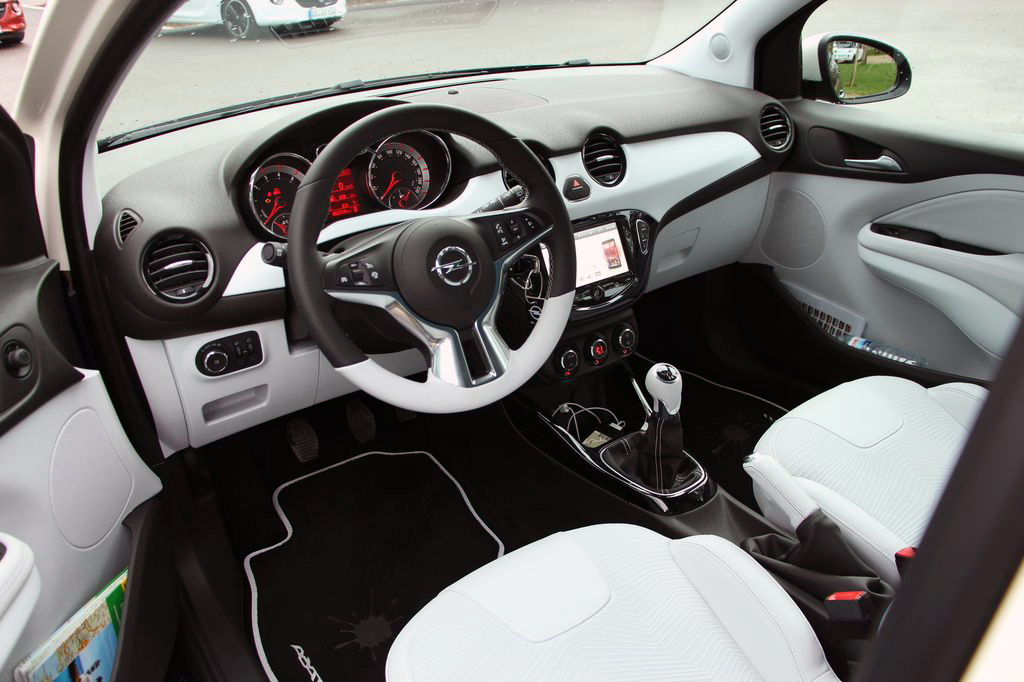 OPEL