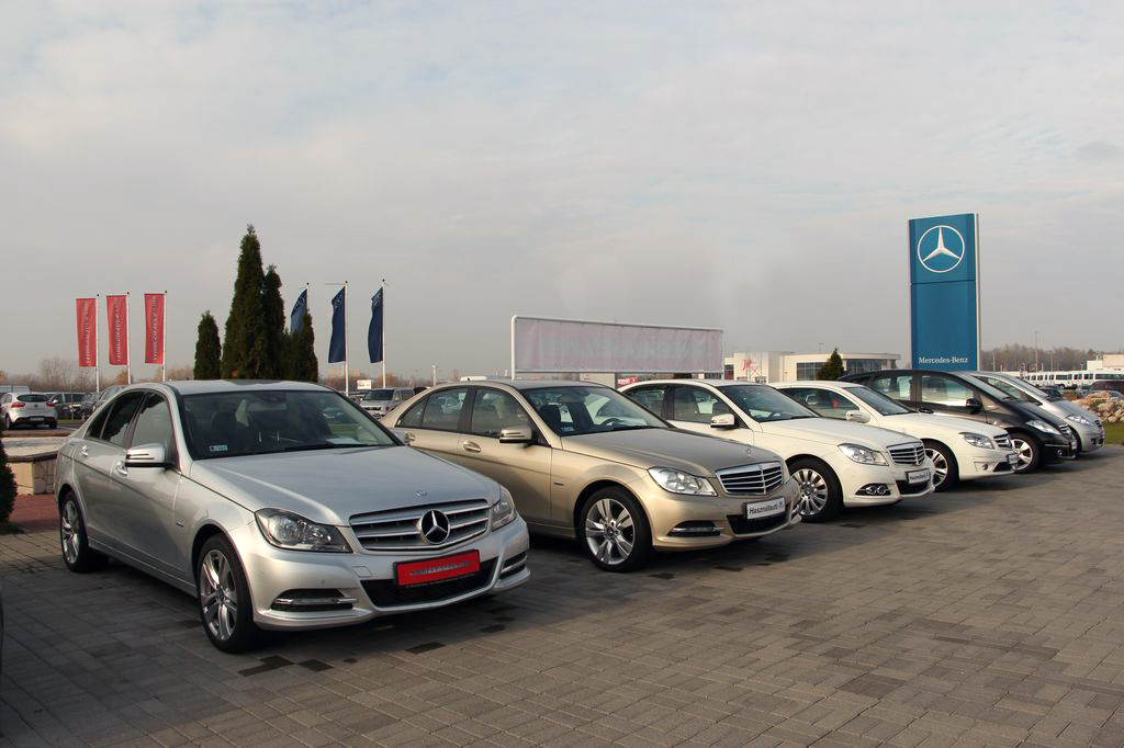 MERCEDES-BENZ