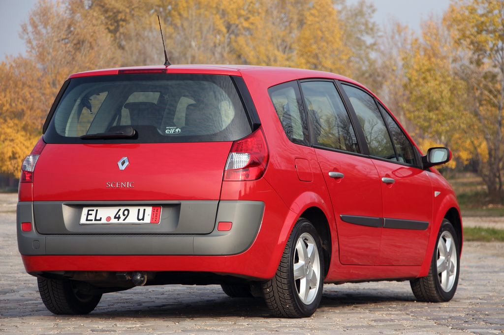 RENAULT GRAND SCENIC