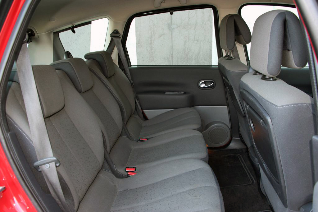 RENAULT GRAND SCENIC