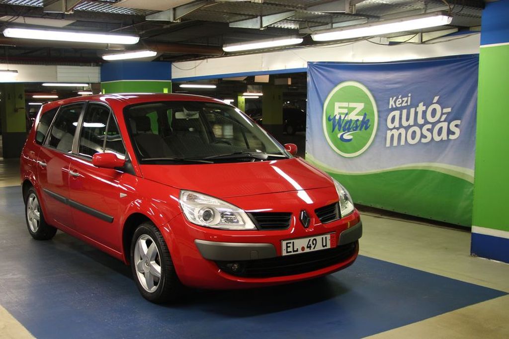 RENAULT GRAND SCENIC