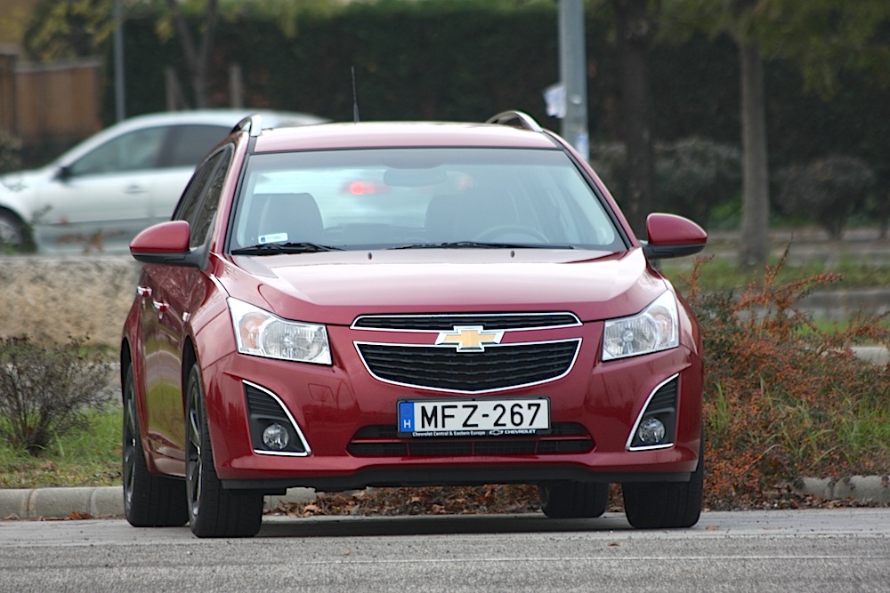 CHEVROLET CRUZE